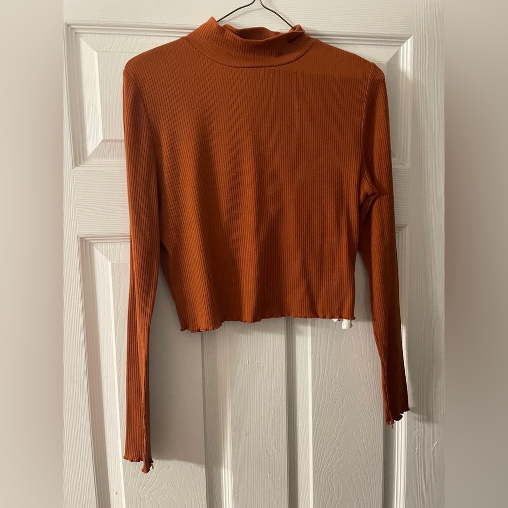 Burnt Orange Mock Neck Cropped Top Lettuce Trim - Picture 1 of 2